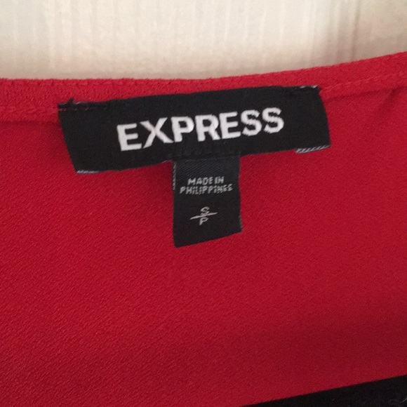 Express blouse/tee - Picture 4 of 4